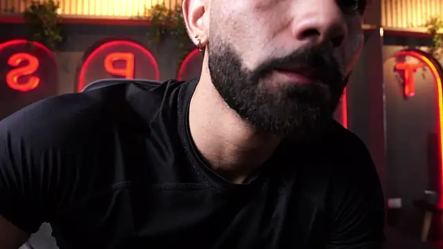 Austin bolt online show from 09/28/25, 02:06