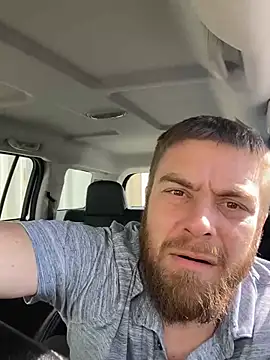 Snapshot of bDswingN chatting on 02/21/26, 06:31 bDswingN online show from 02/21/26, 06:31