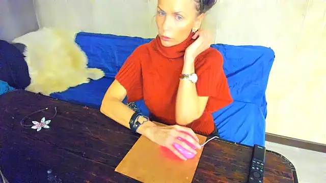 Snapshot of Elizabe_th chatting on 07/24/26, 08:07 Elizabe th online show from 07/24/26, 08:07