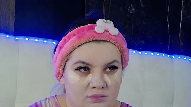 MelanieBrownn online show from 03/13/26, 05:47