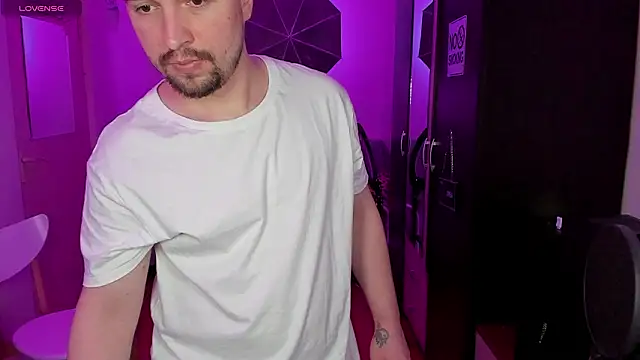 Michael Wolfborn online show from 03/27/26, 03:12