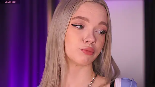  AlinaBailey online show from 02/10/26, 08:18