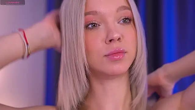  AlinaBailey online show from 04/21/26, 08:09