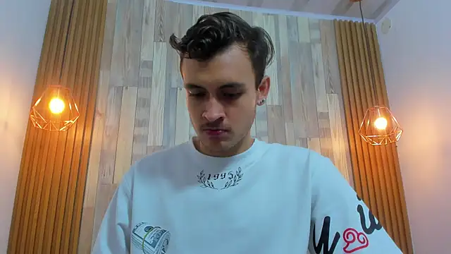 Desmon Clark online show from 01/17/25, 07:08