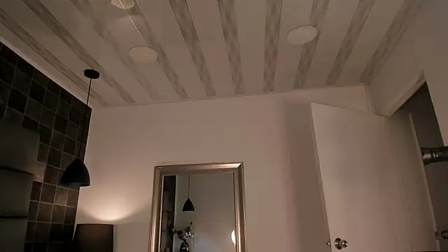 Desmon Clark online show from 03/08/25, 03:17