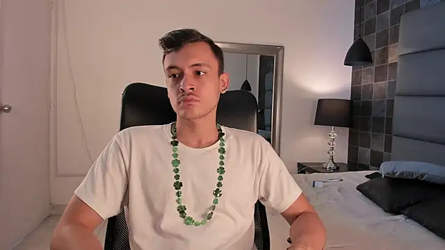 Desmon Clark online show from 03/17/25, 09:13