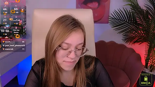 Snapshot of LayriantaVee chatting on 01/28/25, 01:16 LayriantaVee online show from 01/28/25, 01:16