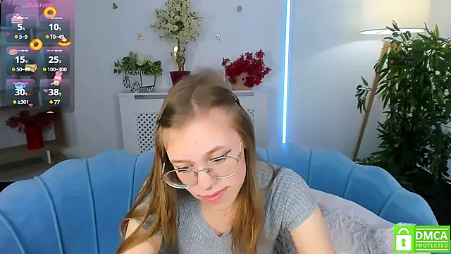 Snapshot of LayriantaVee chatting on 02/25/25, 01:28 LayriantaVee online show from 02/25/25, 01:28