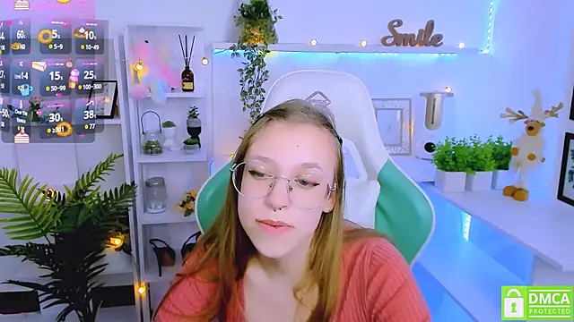 Snapshot of LayriantaVee chatting on 03/08/25, 01:47 LayriantaVee online show from 03/08/25, 01:47