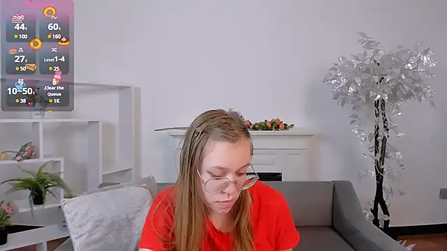 Snapshot of LayriantaVee chatting on 03/09/25, 01:37 LayriantaVee online show from 03/09/25, 01:37