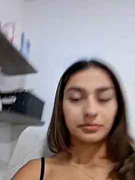 Snapshot of Ary-18 chatting on 02/11/26, 02:00 Ary-18 online show from 02/11/26, 02:00