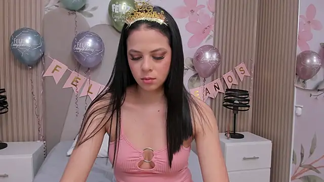 Sensual Sophie  online show from 03/06/25, 11:03