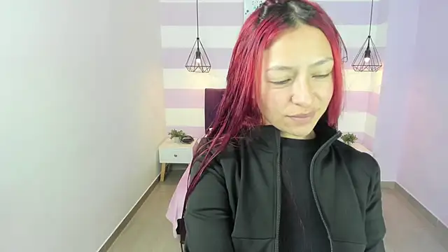 Snapshot of Scarlett__bell chatting on 02/25/26, 01:21 Scarlett bell online show from 02/25/26, 01:21