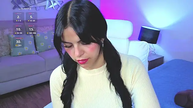 Eliie Ruizz online show from 02/21/26, 04:24