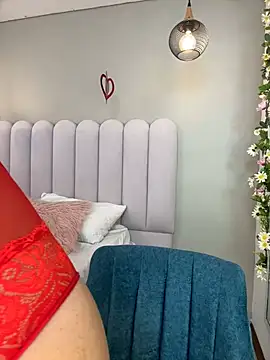 Annie karlsson   online show from 02/28/25, 09:23