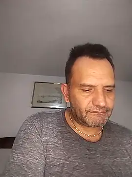 RogueTraveler online show from 10/11/25, 03:50