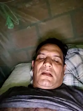 RogueTraveler online show from 01/19/26, 04:27