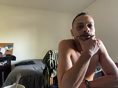 Snapshot of villanocat chatting on 12/16/24, 09:31 villanocat online show from 12/16/24, 09:31