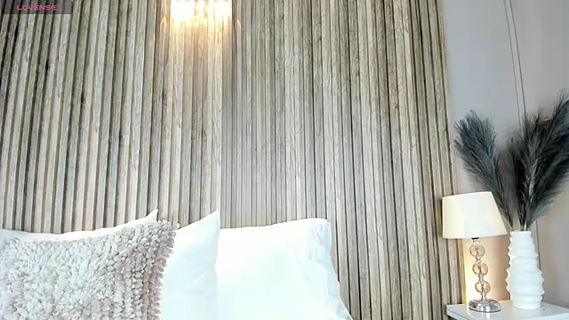 HannaPaola online show from 02/01/26, 12:04