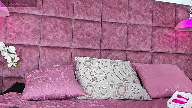 Liah Grey8 online show from 02/09/25, 08:45