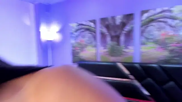 KimberlyVillaLobos online show from 12/02/25, 11:37