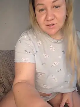 Anna Curvy online show from 02/07/26, 09:57