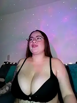 soofy   online show from 03/24/26, 03:44