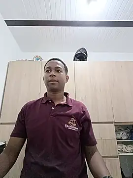 Snapshot of Nick_Rs chatting on 08/04/26, 01:42 Nick Rs online show from 08/04/26, 01:42