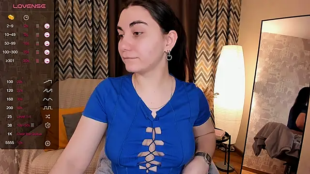 hannacheekss  online show from 03/01/25, 02:04