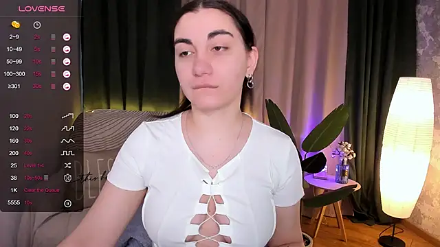 hannacheekss  online show from 03/05/25, 04:13