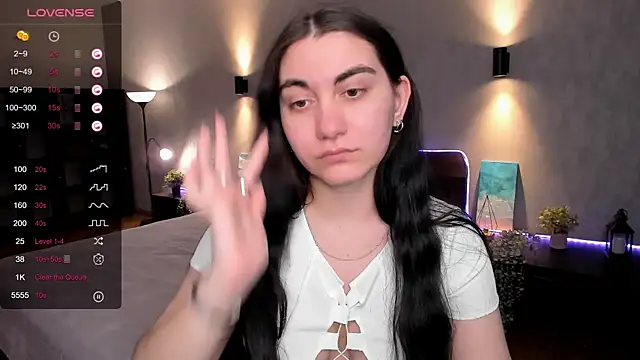 hannacheekss  online show from 03/07/25, 05:29