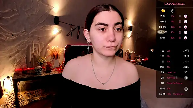 hannacheekss  online show from 10/27/25, 01:53