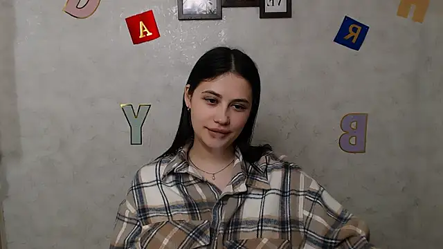 AliceSexyyy  online show from 03/15/25, 12:45