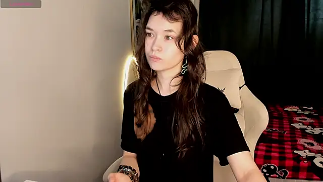 Emily Strikeee online show from 03/15/26, 04:18