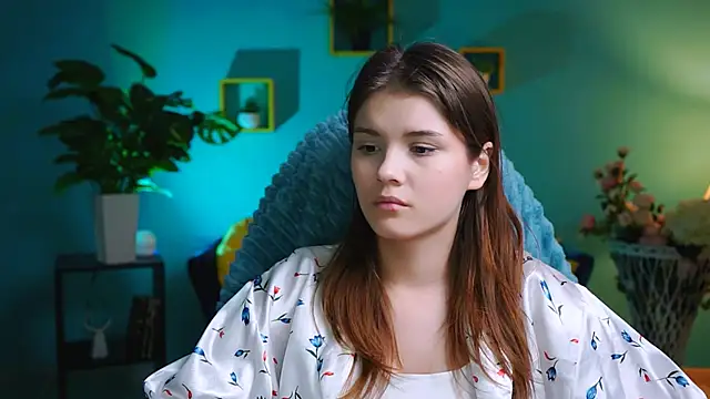 EvaThopson online show from 12/03/24, 07:21