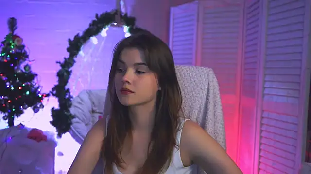 EvaThopson online show from 12/25/24, 11:22