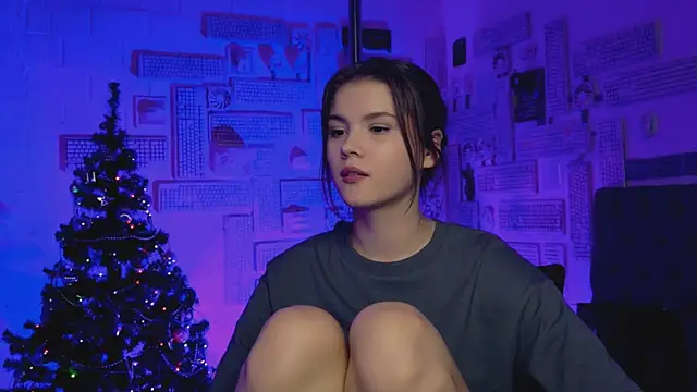 EvaThopson online show from 01/19/25, 03:21