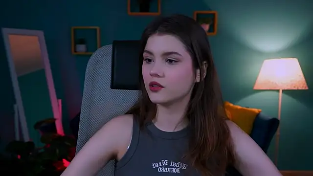 EvaThopson online show from 01/26/25, 12:01