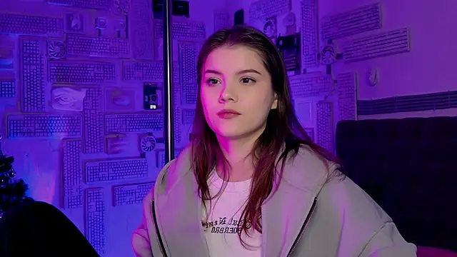 EvaThopson online show from 01/31/25, 03:22