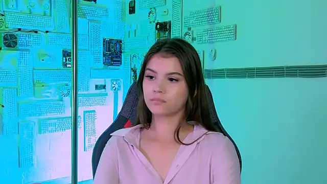 EvaThopson online show from 09/28/25, 07:58