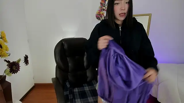 Escarlett Wii online show from 12/18/25, 01:06