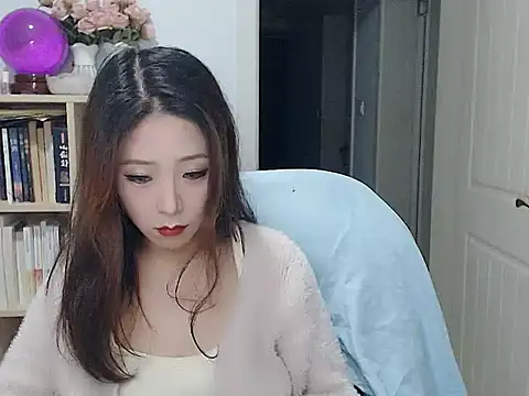 SuSushi728 online show from 12/14/25, 03:50