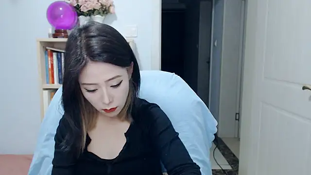 Snapshot of SuSushi728 chatting on 05/09/26, 03:06 SuSushi728 online show from 05/09/26, 03:06