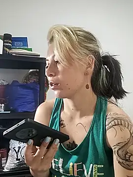 Tefannyy  online show from 04/20/26, 01:25