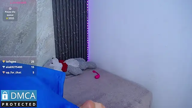 SolBeaumont1 online show from 02/10/25, 07:49