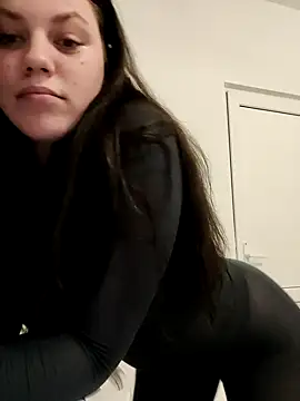 leeya lee online show from 01/18/25, 10:06