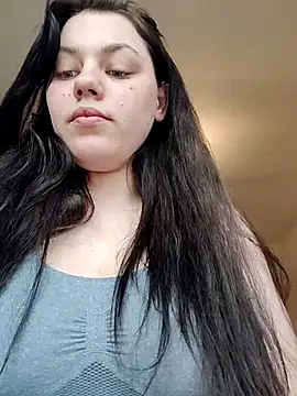 leeya lee online show from 02/04/25, 07:51