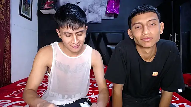 Snapshot of The__Rodriguez chatting on 02/21/25, 01:00 The Rodriguez online show from 02/21/25, 01:00