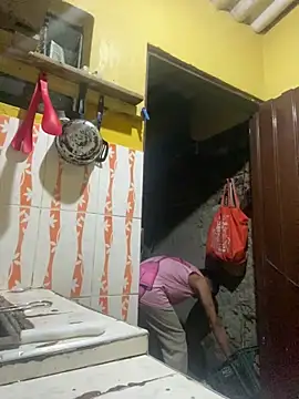 Snapshot of The__Rodriguez chatting on 03/15/25, 03:29 The Rodriguez online show from 03/15/25, 03:29