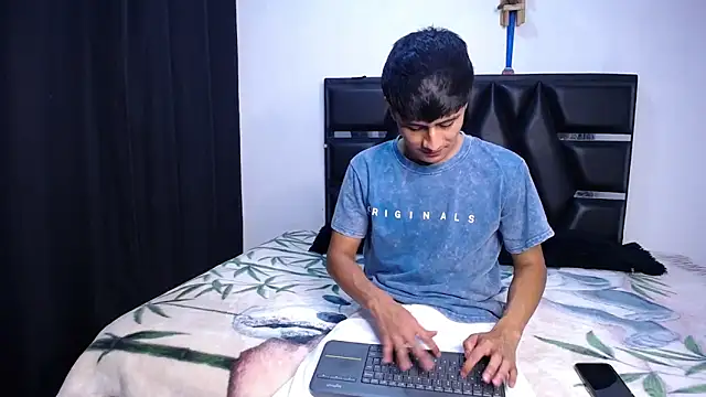 The  Rodriguez online show from 03/13/26, 04:35